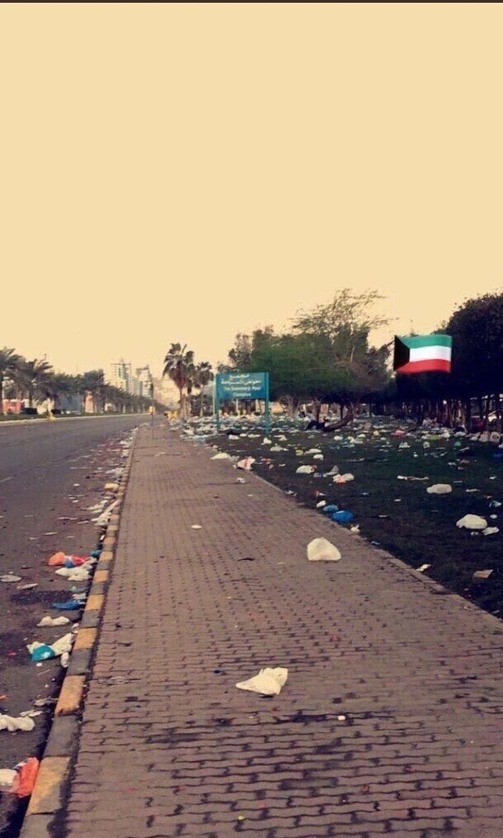 azizalyahya_'s tweet photo. اليوم بالكثير باجر،راح تطلع إحصائيات من الداخلية عن الحوادث والمشاجرات وغيرها في يومين بس

غير وزارة الصحة عن حوادث العيون وغيرها

سؤالي إلى ولي أمر أو حاضنة الولد أو البنت

شنو القيم اللي تبون تغرسونها لعيالكم من اسراف الماي،وصاخة الشوارع،أذية الناس وعدم احترامهم،وغيرها؟

وناسه! https://t.co/E2QiqK3dsR