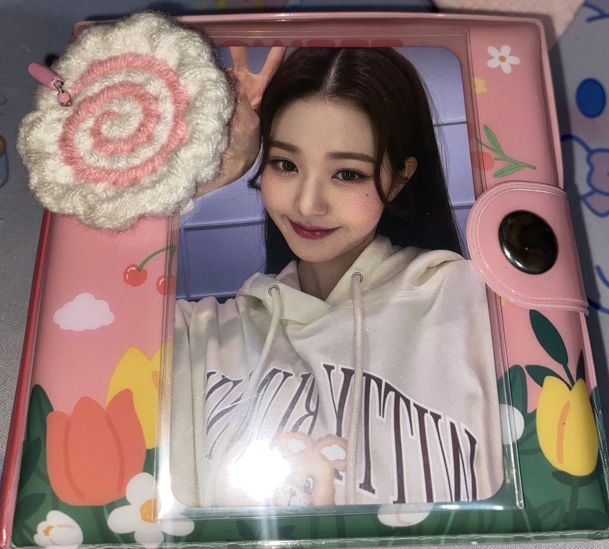 starshinenayeon's tweet photo. ୨ wts lfb ph ୧•༶
 
ˏˋ°•*⁀➷ wonyoung kirsh bunny pc

   〰︎ ₱500
   〰︎ mint condi, onhand 
   〰︎ payo | 3 days rsrv

     ₊ ˚  reply/dm to claim ♡

 ⊹ . . https://t.co/m1nVFKKgsG

🏷 ive wony izone iz*one peace photocard 장원영 https://t.co/dLwO9AG3In