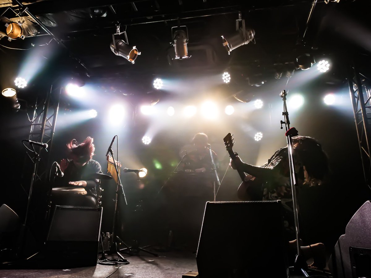 nonono1985's tweet photo. THE☆☆☆長谷川大輔 解散ノ大宴会
浅草Gold Soundsありがとうございました。

動員と配信含め、本当にたーっくさんの方に見守られ、こんなにも一人一人の中にTHE☆☆☆長谷川大輔は生きているんだなと思うととても胸が熱くなりました。めっちゃ愛されてんなうちら。

またいつか同じ地獄で会おうね。 https://t.co/zoWL8ySScy