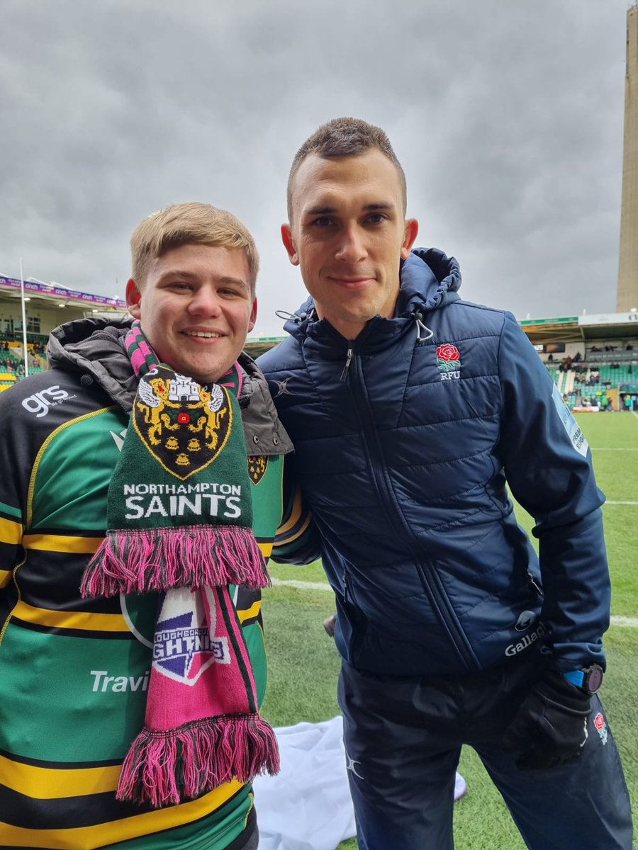 HarryIsaacs16's tweet photo. Really good to meet @ADAMtheLEAL again. You had a blinding game Sir in the @SaintsRugby vs @gloucesterrugby #norefnogame @RFU_Refs https://t.co/MCNzi2zTwT
