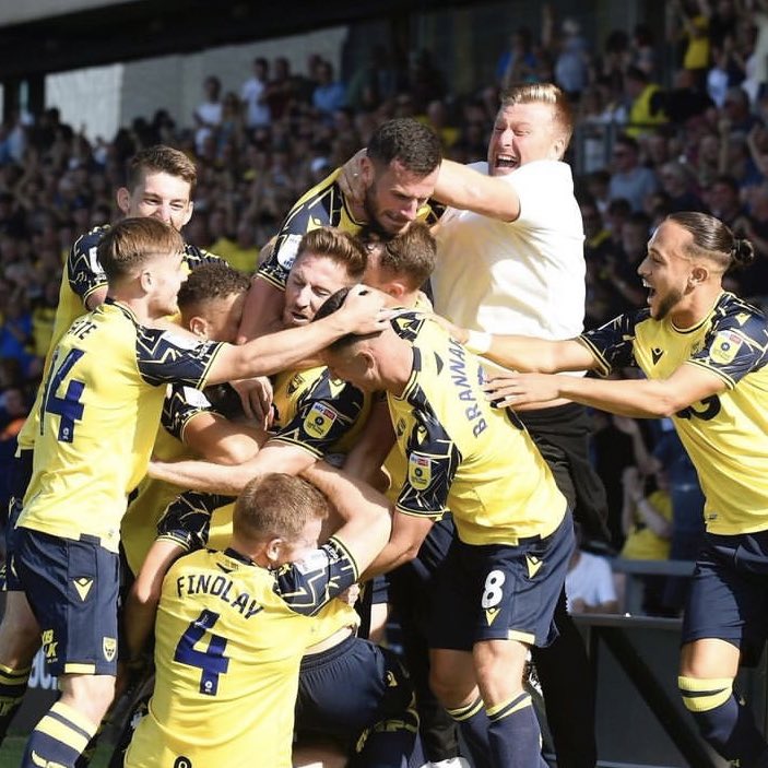 ollox__'s tweet photo. For the moments &amp; memories you gave us for 5 years.

For your unrivalled passion and commitment to the club and the community and the people of Oxfordshire.

This season was rough, it was time to go, but you’ll always be respected for your efforts.

Here’s to you, Karl Robinson. https://t.co/rVc6e6wxzo