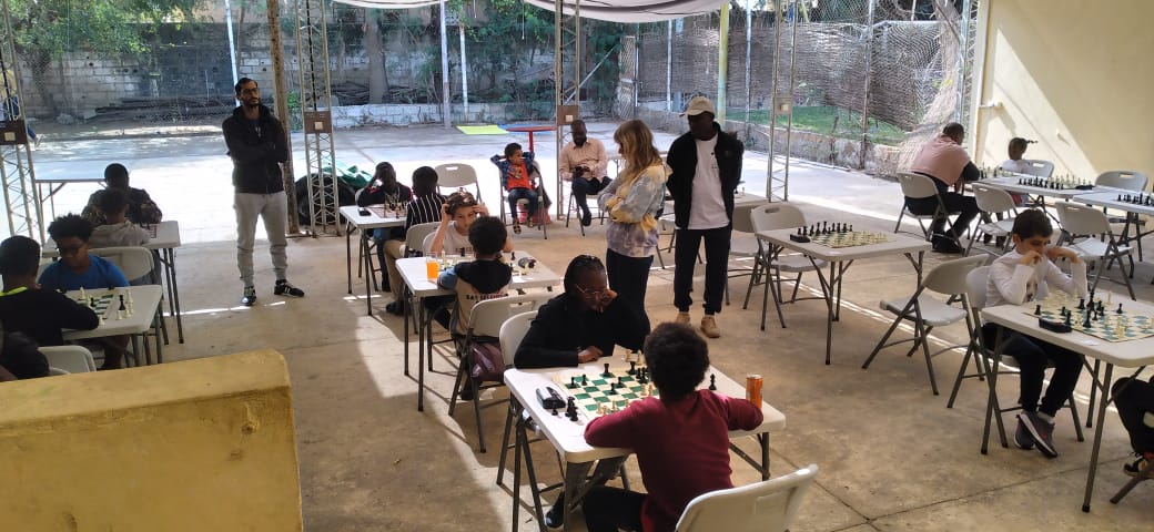 henrypierresarr's tweet photo. Démarrage de la première ronde du Tournoi U16 d'échecs ce dimanche 26 février 2023 au Clos Normand, Dakar.
#fide #chesspunks #chesskids #chessimprover #Senegal https://t.co/saNz0NwseG