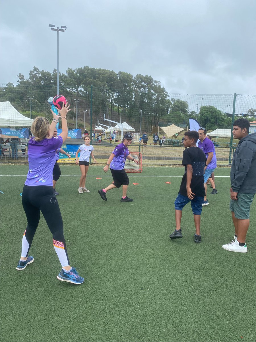 UsepNc's tweet image. 🤾⚾️🥋FAITES DU SPORT 🏈🥊🏇
Nouméa organisait ce samedi 25/02 sa journée sportive. L&apos;USEP NC était présente pour présenter l&apos;association et promouvoir ses activités.
Plus de photos et vidéos, visiter notre site. 
#Usepnc #Nouméa #NouvelleCaledonie 
@UsepNc