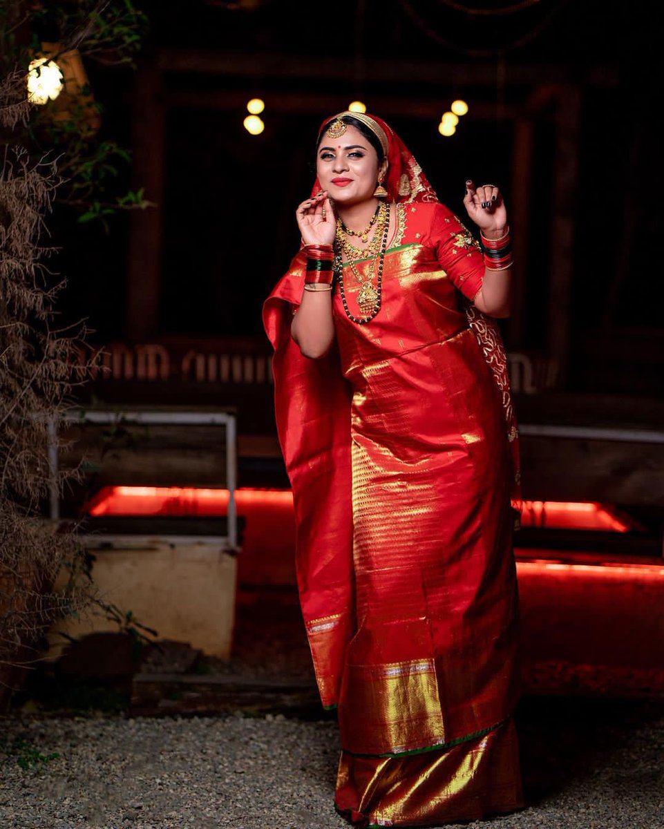 chidu_chandu's tweet photo. Bombe

DEEPIKA DAS AS PAYAL https://t.co/KQsE9QbHIC