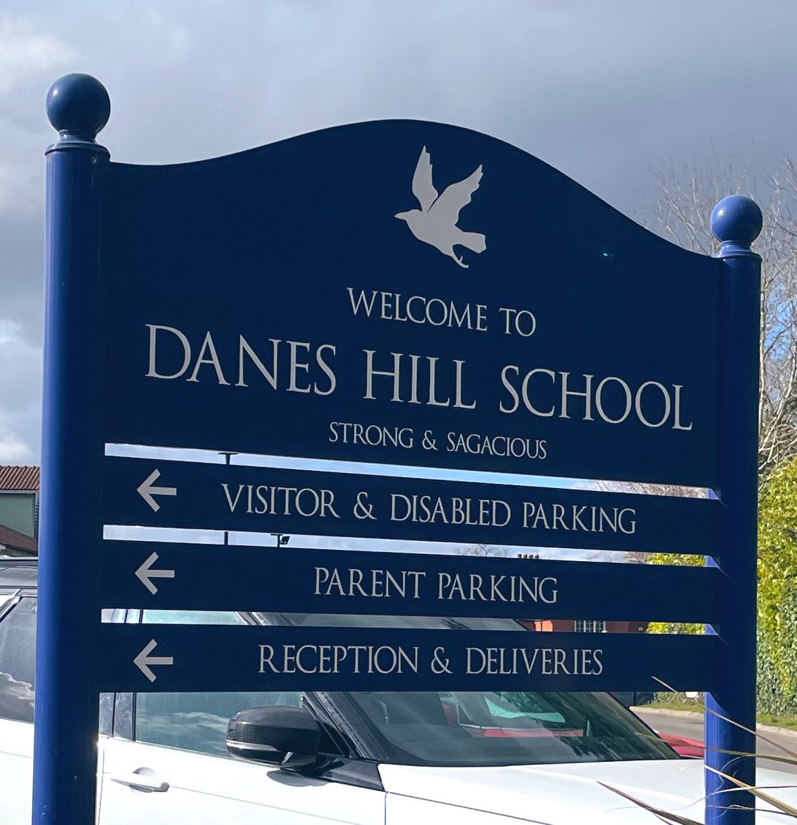 Congratulations to the staff and pupils Danes Hill for such an impressive Future Schools event. Great to see so many top schools represented and that it was so well attended. #topschools #findingthebestschool #debrettseducation #schooladvice #educationconsultants