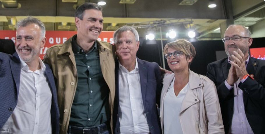 Rafa_Hernando's tweet image. A pesar de q la jueza advirtió de la posibilidad de q Tito Berni, Diputado del PSOE hasta hace 10 diez días, destruyera pruebas -“ya se habían alterado algunas facturas”- el fiscal se negó a solicitar su ingreso en prisión 

“¿De quién depende la Fiscalía?… Pues eso”👎