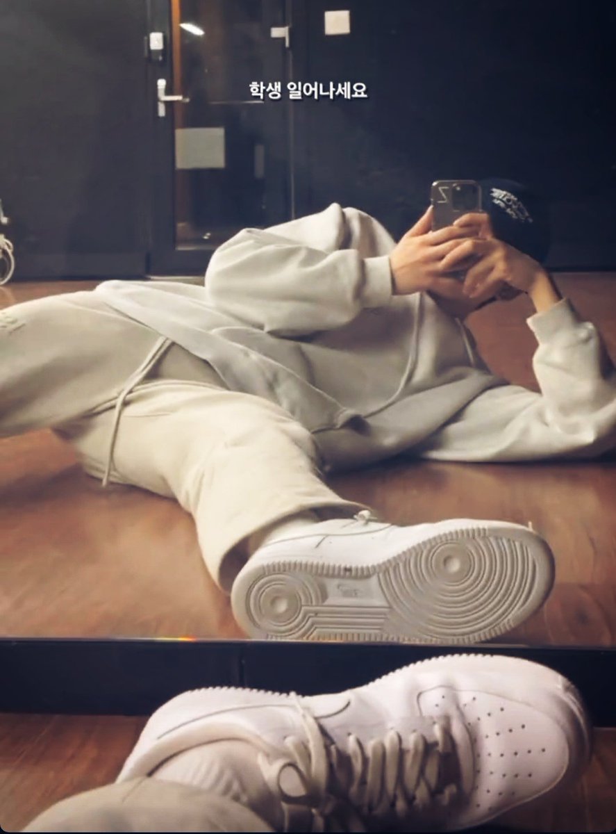 #Junghyun 🤍🩶
Miss you 🩶🩶