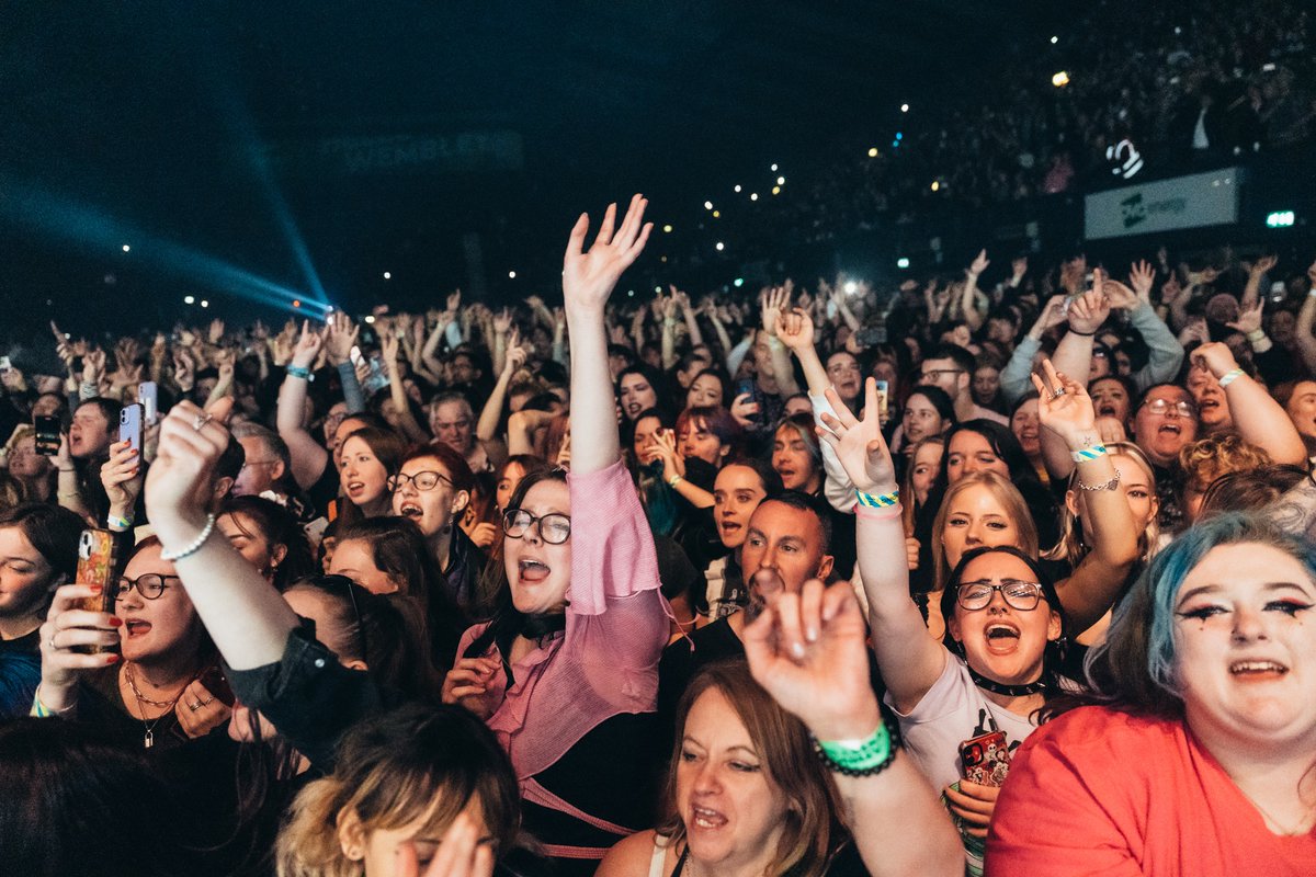 Jon Stone tweet media