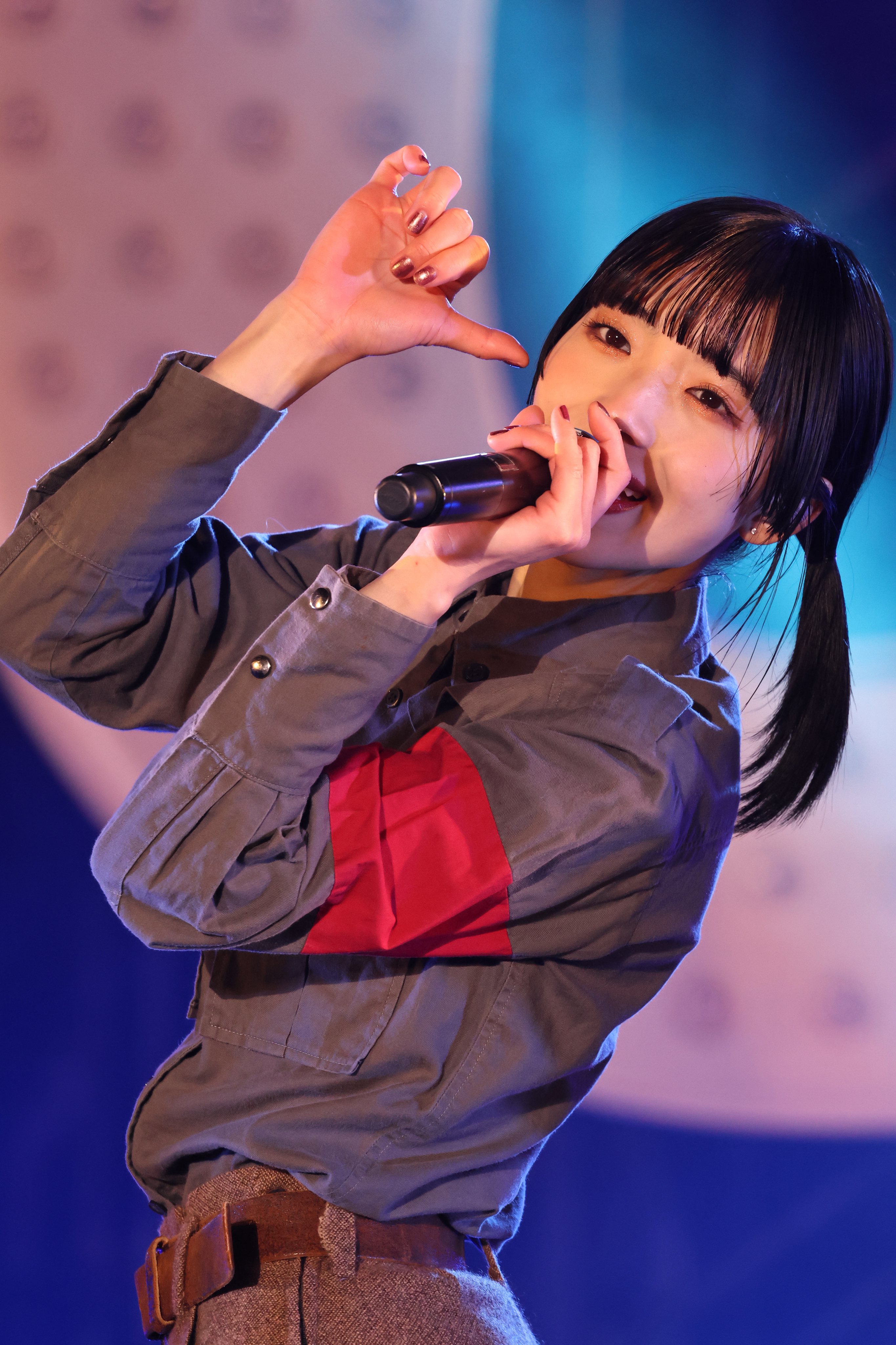 アユニ・D『アユニのおやゆび』 mqdefault.jpg