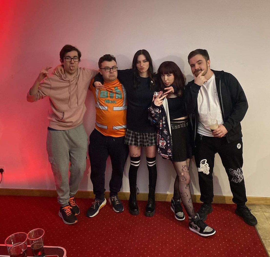 shark123, the real winners !! 
<a href="/goose03x/">🖤</a> @EllisLatchford <a href="/oTYL3R/">Ty</a> <a href="/Lui2k_/">Lui2k</a> &lt;3