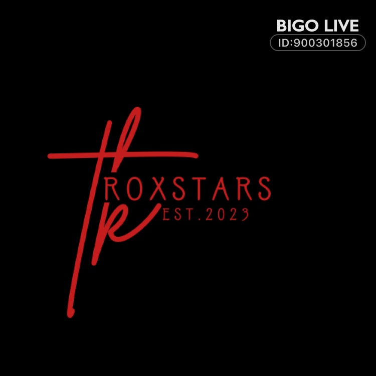 PixBySash's tweet photo. Come to chat in THE ROXSTARS's LIVE room and earn bonus! New users fill in my invitation code 4860678965 and find more surprises!
https://t.co/OA6zRf2Px9 https://t.co/lDemgA4Tbh
