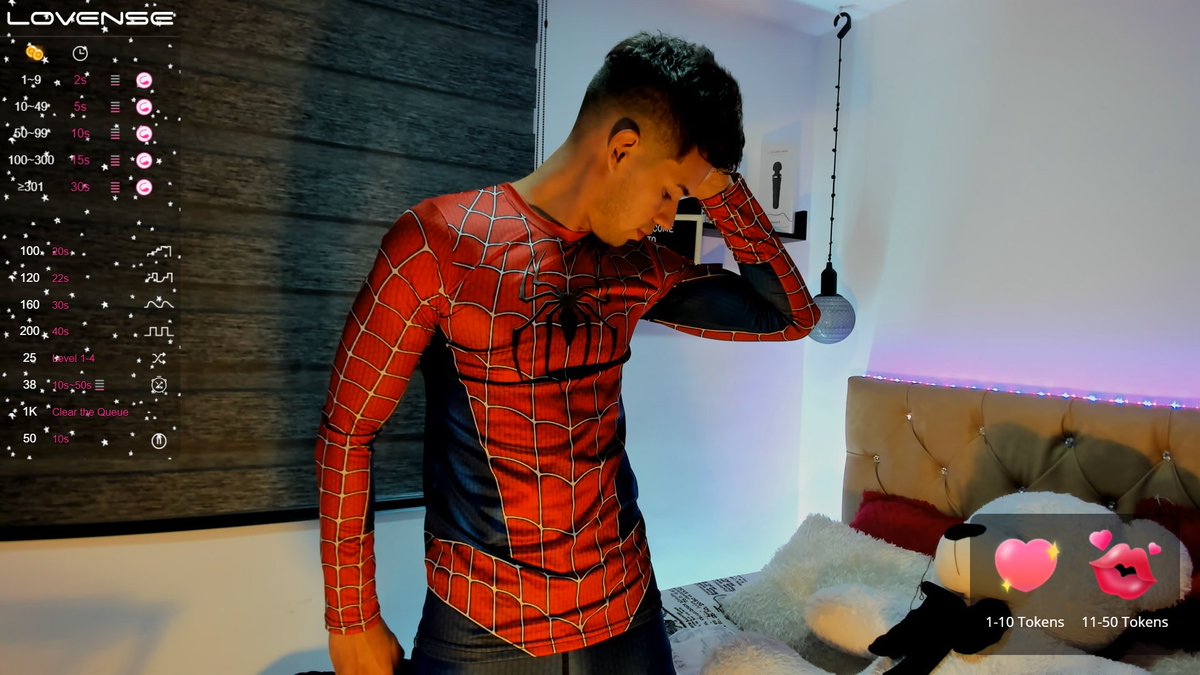 MaxxTaylor’s pics and videos