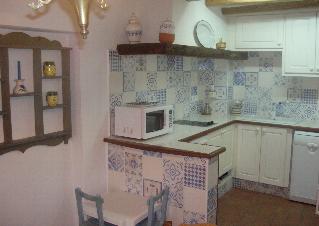 casesrurals's tweet photo. Us presentem Can Roca. Una casa situada a Montiró, un petit poble històric del s. XVII amb una població actual de 15 habitants.
🏡 Grups de 5 persones.
👉 Comarca de l'Alt Empordà
#casesrurals #canroca #turismerural #turismorural #altemporda #casasrurales #girona https://t.co/6JwAgOMUJU