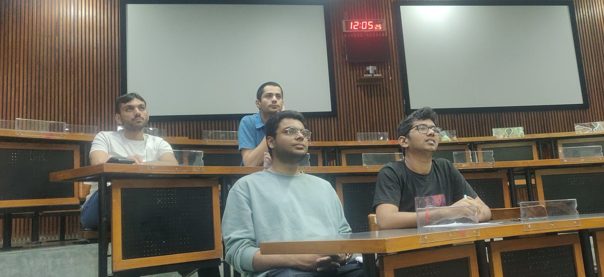 aqc_quiz's tweet photo. Absolutely on 🔥🔥🔥🔥 This Flames quiz by Nishit! https://t.co/mlSG7AD37x