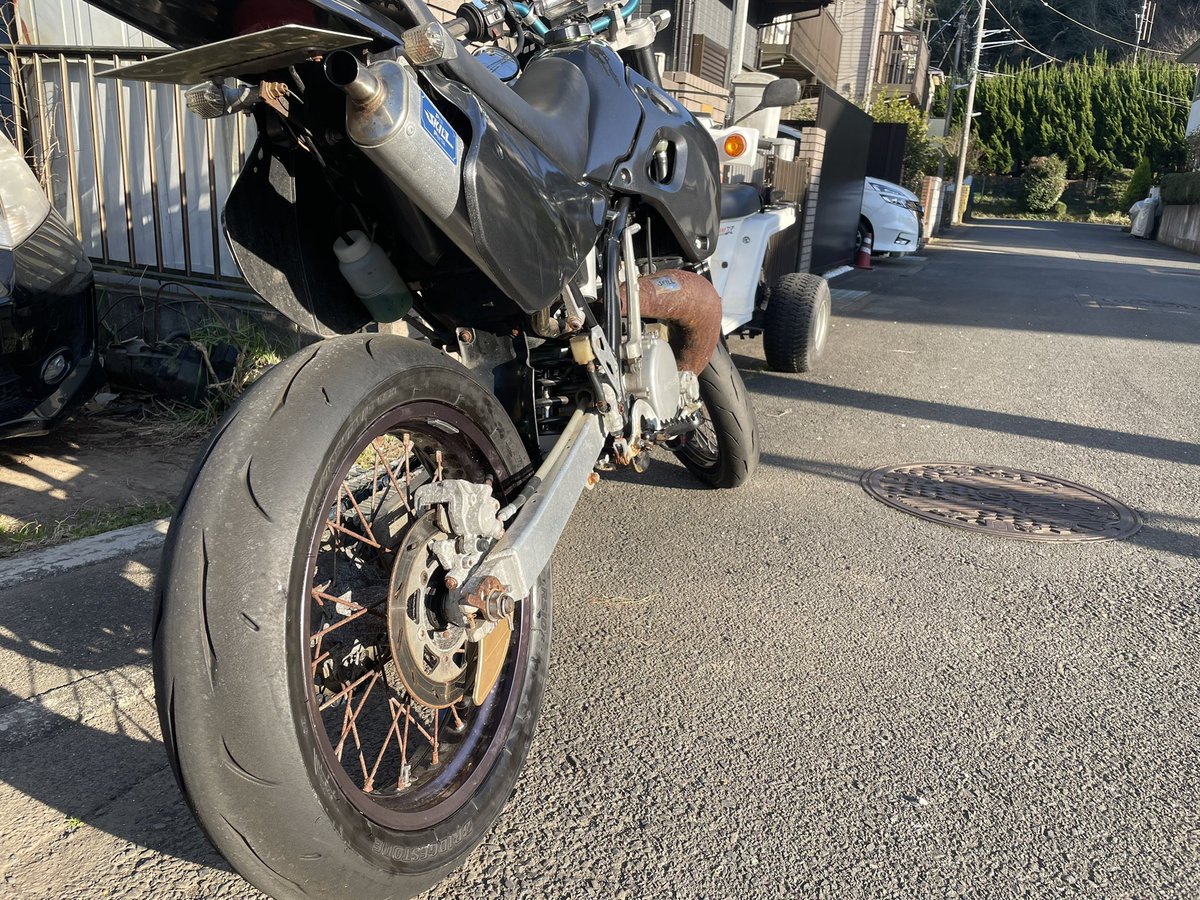 caferidereight's tweet photo. タイヤ変えたら
なんか良い
もちろんだけど走りも良い✨
#kdx250 https://t.co/tJRqNs9Tyx