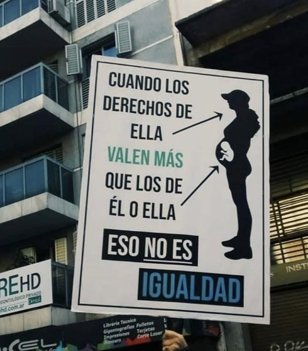 porlavida2014's tweet photo. Cuando los derechos de ella valen más que los de él o ella, eso no es #igualdad. 
#SialaVida https://t.co/NBFQ235hHj