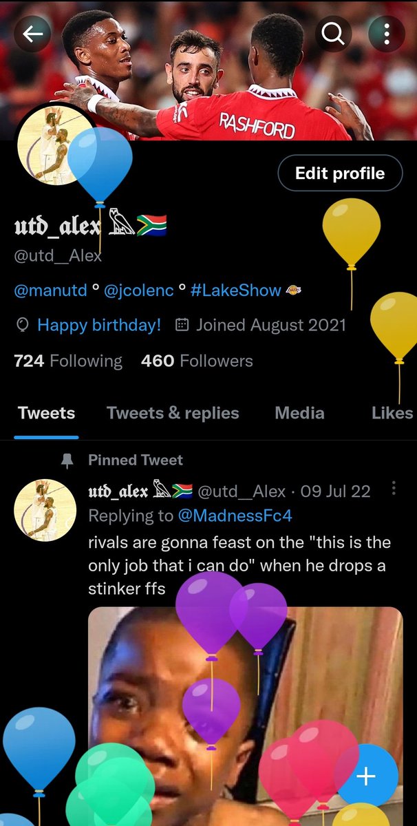 utd__Alex's tweet photo. That trophy would be the best gift ever https://t.co/fMSPykHlJu