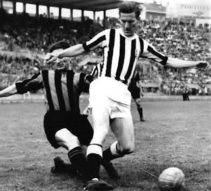 ilpalloneraccon's tweet photo. Il pallone racconta: Carl Aage PRAEST https://t.co/Y9lvEIWrZZ 

@Juve1897no @JUVEN_TV @juventusfc @TopPlanet63 @nebbiabassa @La_Bianconera @storia_juventus @LeonettiFrank @fritzmazz @Nino_TheBest #praest https://t.co/Sj8a7LvUkJ