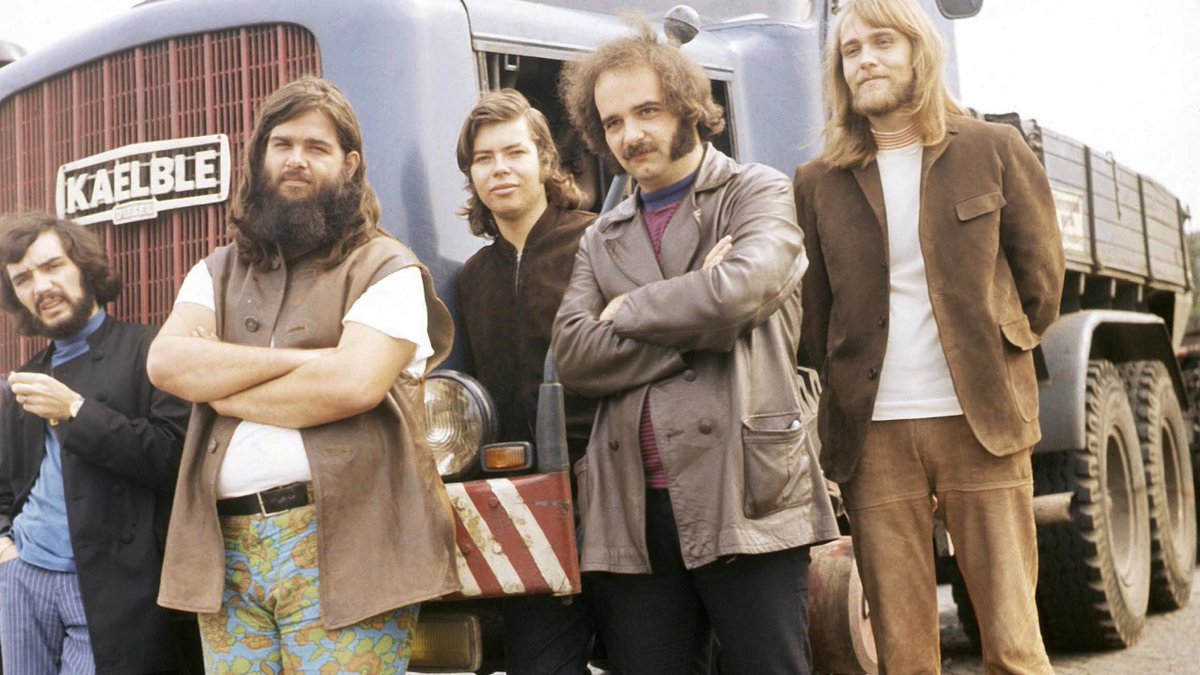 moodyman1956's tweet photo. Born #OnThisDay 26th February 1943 – 5th April 1981 Robert Ernest Hite better known as Bob "The Bear" Hite the co-lead vocalist of the American blues-rock band Canned Heat. https://t.co/qZtv7DPmls https://t.co/EQGQhjE8qt - Let’s Work Together #BobHite #CannedHeat https://t.co/TrEJjuBHeY