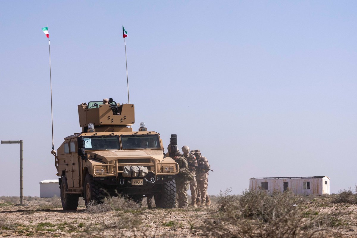 Today marks #KuwaitLiberationDay 🇰🇼

Over the last month, soldiers from <a href="/TheWelshCavalry/">1st The Queen’s Dragoon Guards 🏴󠁧󠁢󠁷󠁬󠁳󠁿</a> and <a href="/RAnglians/">Royal Anglian Regiment Charity</a> have been testing their mounted and dismounted close combat skills alongside Kuwait Land Forces on Ex Desert Warrior, a bilateral exercise in Kuwait’s desert.

@UKinKuwait
