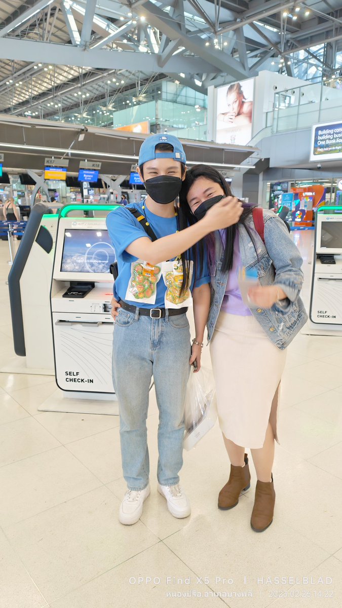 BeautyMuzik's tweet photo. ขอบคุณนะ ที่รอกัน ขอบคุณที่ปลอบโยนฉัน ...ฉันรักคุณมาก
#PDTH 💙💙💙 https://t.co/QOQjClRT0e