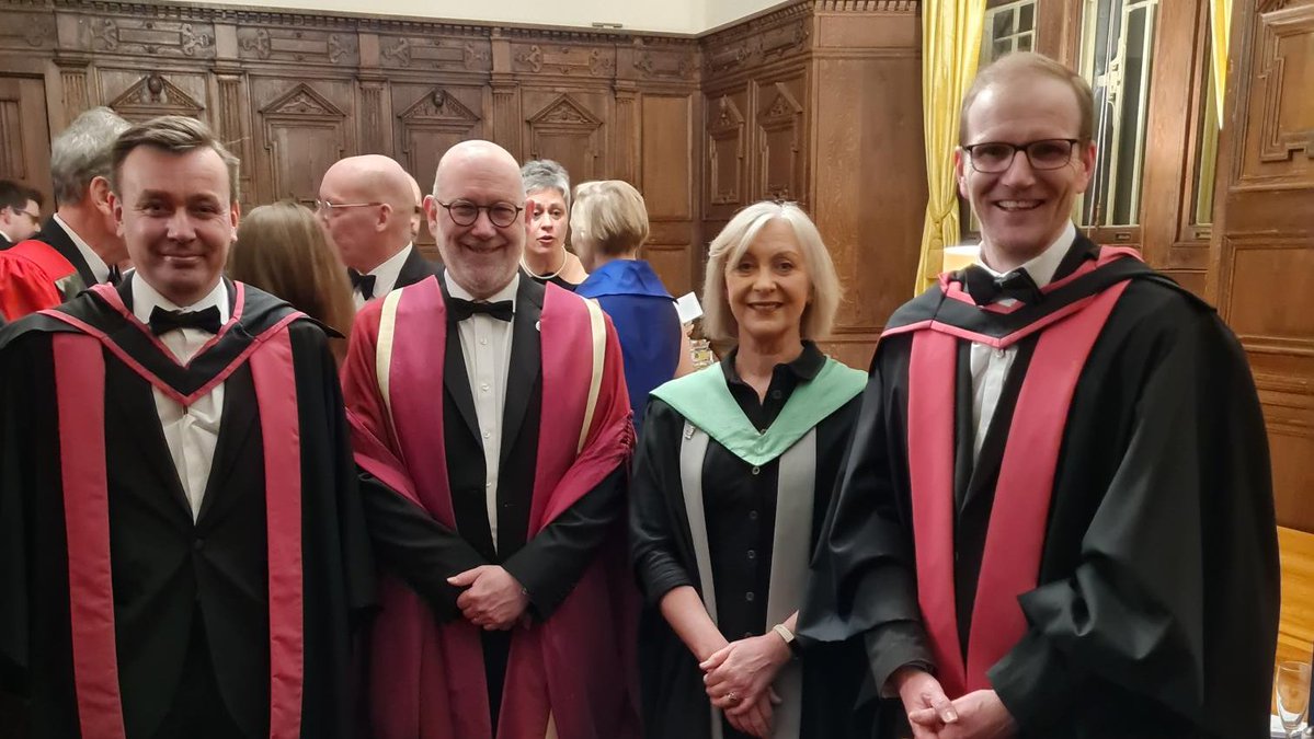 ProfGraemeRoy's tweet photo. All dressed for Snell Dinner @BalliolOxford and talk from @drsaracarter on #AdamSmith300 and links with @UofGlasgow &amp; Snell Exhibitioners (including Adam Smith) stretching back to 1699 https://t.co/LwO424qXFY