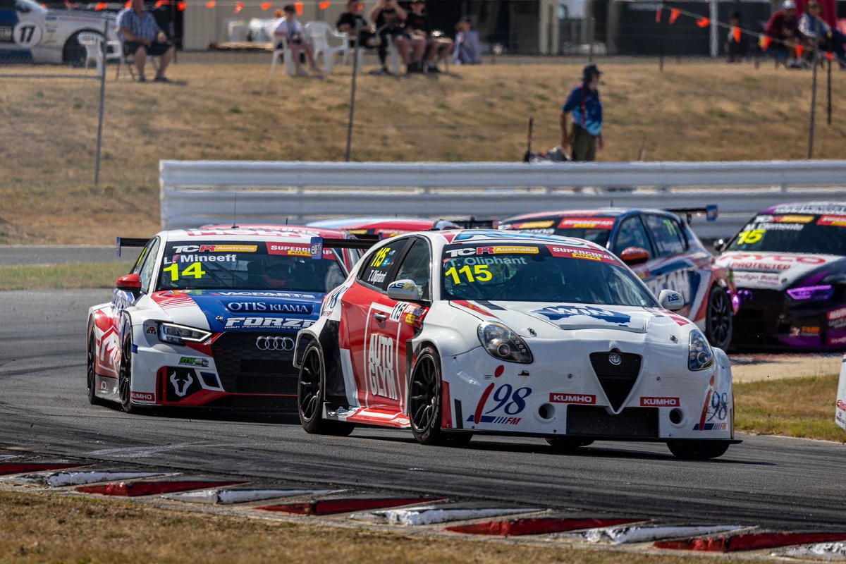 That’s a wrap, P7, P4 &amp; P5 in the 3 races puts us P5 in the championship. I’m delighted with how this weekend has gone, we move onto the 2nd race weekend with some big exciting changes, the season starts now 😳🇦🇺💪🏁

#SCAutoTCR #TO115 #Australia #Tasmania #motorsport #racing