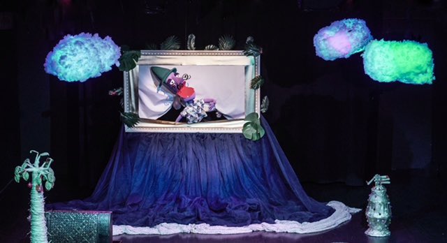 Últimas entradas para ¿QUIÉN PUEDE ROBAR LA LUNA? hoy domingoooo🎉🎉🎉🎉 Consigue la tuya en atrapalo.com/entradas/quien… Uno de los mejores infantiles de la ciudad. ¡No te pierdas los comentarios de los asistentes en la ficha de Atrápalo! @lospeluchones