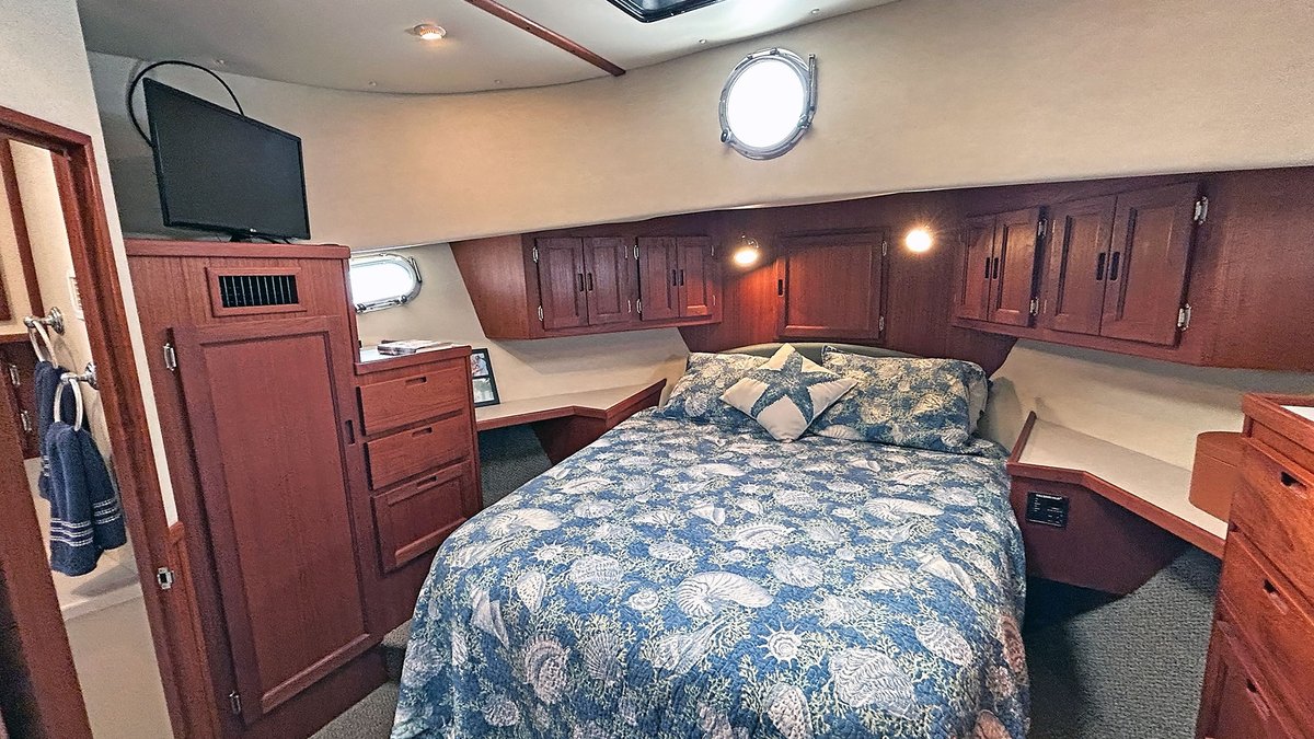 JMYS_Trawlers's tweet photo. Join us this week in Stuart, Florida for the first Trawlerfest of 2023! Our Nordic Tug 42, Fog Dog, will be on display and listing brokers Mark Pittman and John Hoffman will be available to answer your questions!
#JMYS, #NordicTug42, #NordicTug, #Trawlerfest https://t.co/scCEmaH046
