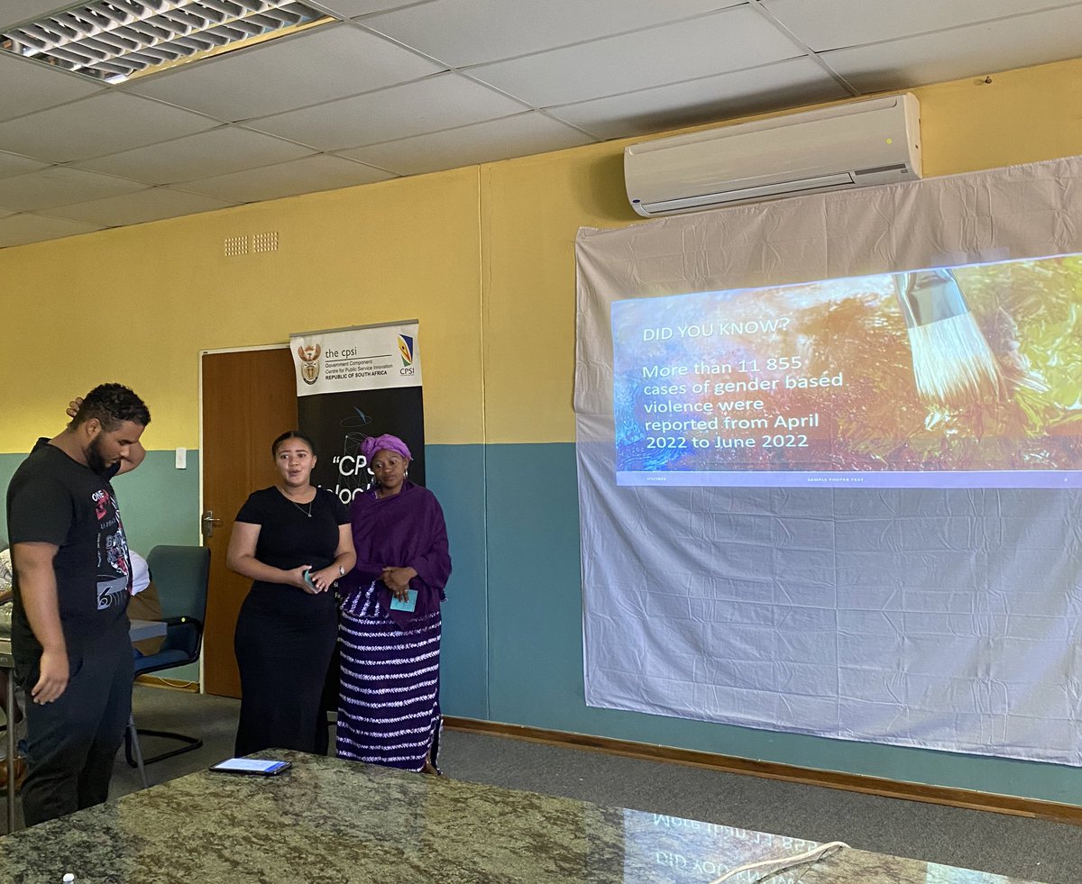 Geekulcha's tweet image. It's Presentation O’clock💃🕺

#gkVacWork