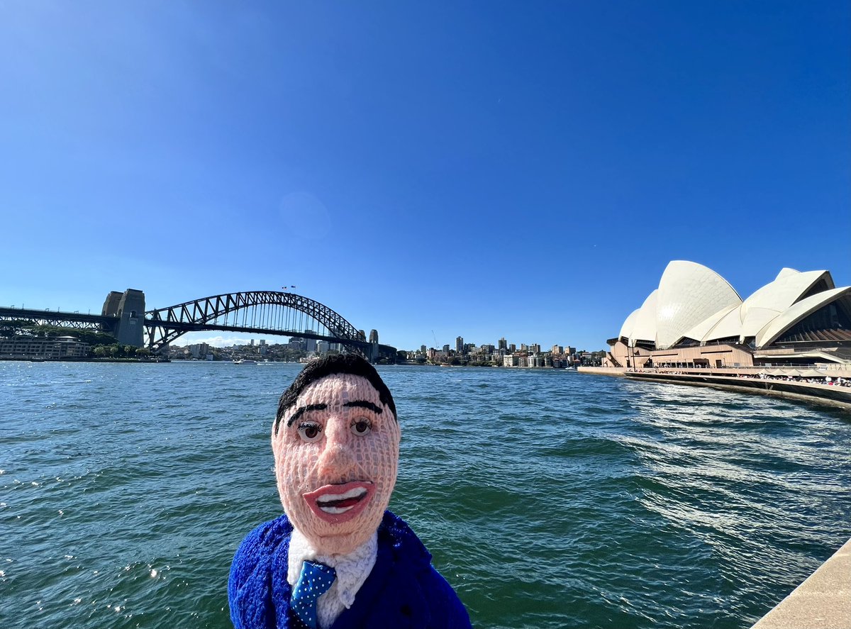 jimmycarr's tweet image. I bloody love Melbourne.