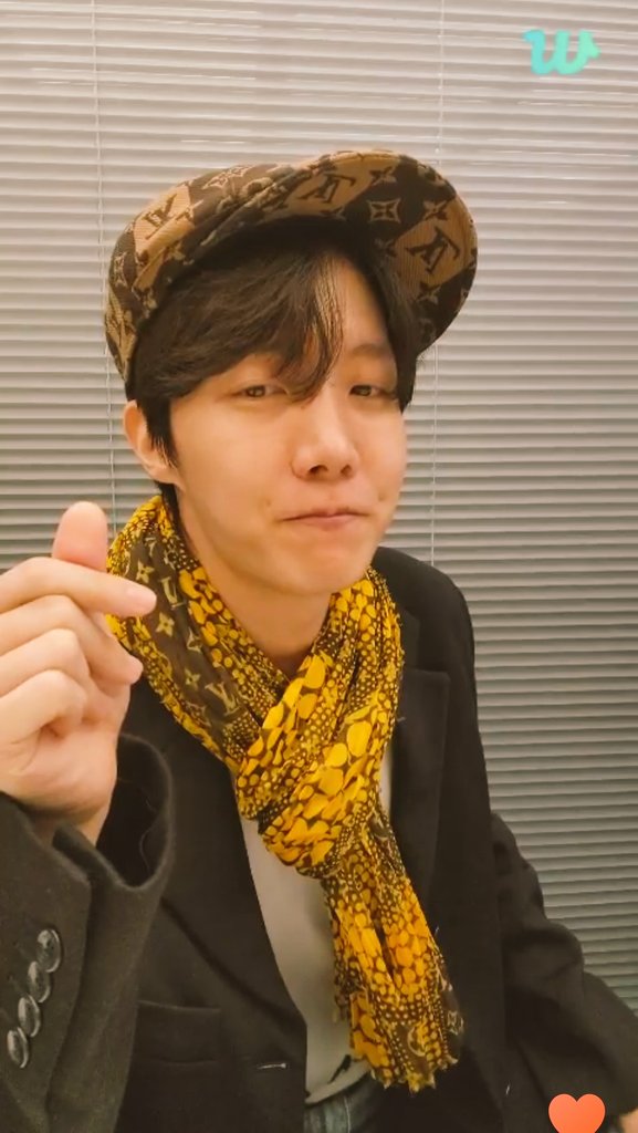 Liz⁷ 472 dias Face by Jimin on Twitter "My safety zone I LOVE YOU