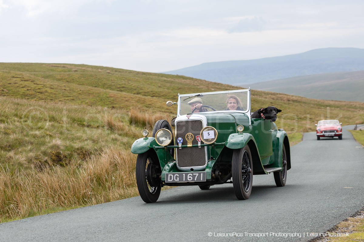 1930 Alvis on the VSCC Yorkshire Dales Tour
#alvis #alvis1250 #vscc #classiccar #classiccarspotting #vintagecar #canon5dmarkiv
#canonphotography #photoart #carart #wallart #leisurepics #colinmorganphotography #outandaboutpublications #yorkshire #yorkshiredales #tanhill