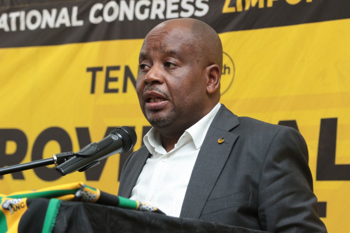 ANCLimpopo's tweet photo. [Recap] ANC Limpopo hosted a Gala Dinner on Friday, 24 Feb 2023, at Boeketlong Lodge, outside Jane Furse, ahead of and as part of the #ANC111 Anniversary Limpopo Provincial Celebrations. ANC Convenor of PEC deployees to Limpopo Cde David Mahlobo delivered the keynote address https://t.co/q6Wb32Ms3l