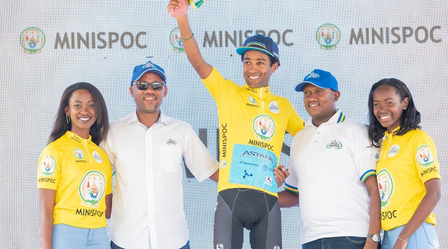 4AfricanVision's tweet photo. 🇪🇷Eritrean Riders in history  #TourRwanda 
2010 🇪🇷Daniel Teklehaimanot 
2019 🇪🇷Merhawi Kidus
2020 &amp; 2022 🇪🇷Natnael Tesfatsion
2023 🇪🇷Henok Mulubrhan  
Won GC congratulations 🎈🍾🎉 
@MeraKudus @henokmulubrhan @NATNAELTESFATS1 @tour_du_Rwanda @biniamb @hadnetkeleta https://t.co/fxLFfBBFuA