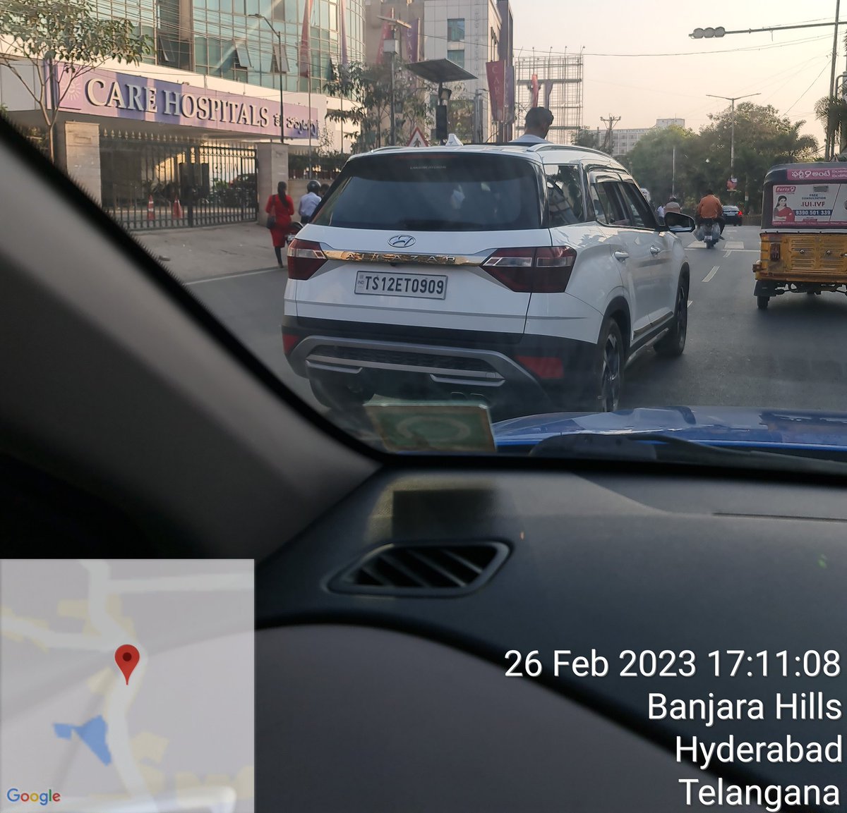AttyBhai's tweet photo. @HYDTraffic - TS12ET0909, Banjara Hills Road No.1 17:11 https://t.co/CfTXbzwIjM
