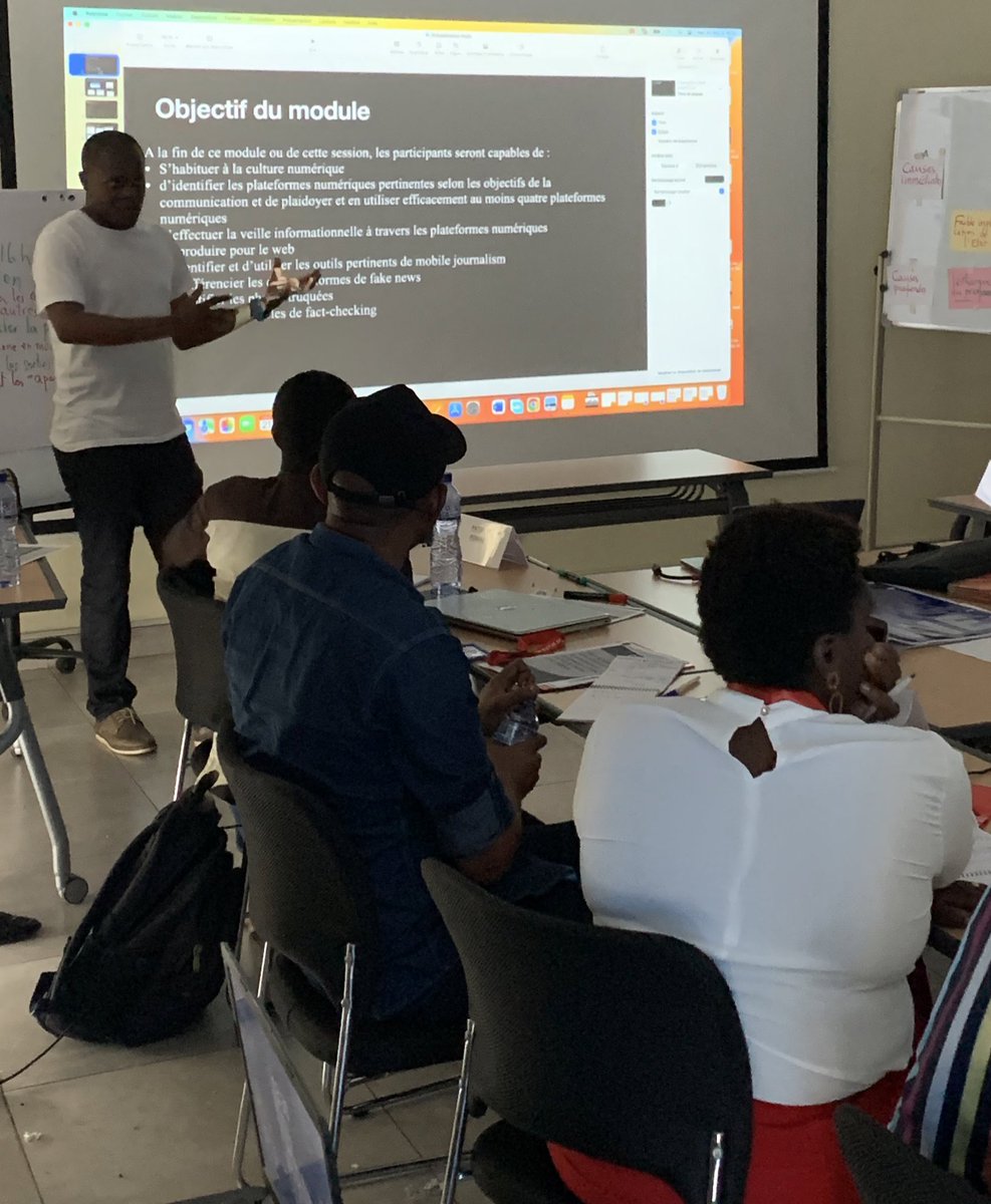ligodipatient's tweet photo. 📌Fin de la formation en Communication et Plaidoyer pour la santé rendue possible par PATH pour le compte du personnel du PEV, PNLTHA, PNECHOL et de la CNRSC. 📌Formation assurée par notre équipe du @cesd_rdc  en  6 jours.
📌Heureux de faire équipe avec le chevronné @mmabiala https://t.co/wu6sqnV2n4