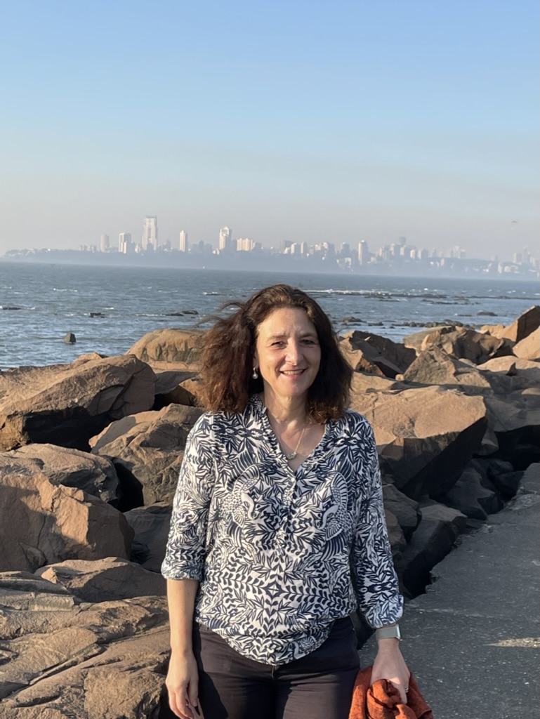 SpangAnne's tweet image. On my way back from #EMBO global lectureship. Had a great time at @TIFRScience, @iitgn, @AhdUniv, @DBT_NCCS_Pune, @IISERPune, @iiscbangalore and @NCBS_Bangalore! Thank you @EMBO, @IndiaBioscience,#YIM2023 and my wonderful hosts. Hope to be back before too long!