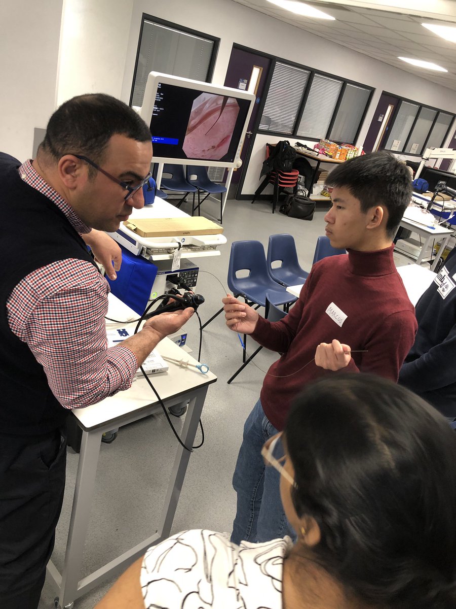 AnkurMuk's tweet photo. A fantastic @BSoT_UK and @NCLSurgSoc Urology Skills Day for medical students.
A special thank you to @philip_moser from @OlympusUK and Amanda from @MediplusUrology 🙏🏽
Thank you @StudentsNCL #SAIL #Isobelduckling 
And superb organisational lead @NCLSurgSoc @RajMaan_ 🙌🏽👑 https://t.co/EDji7GqVyU