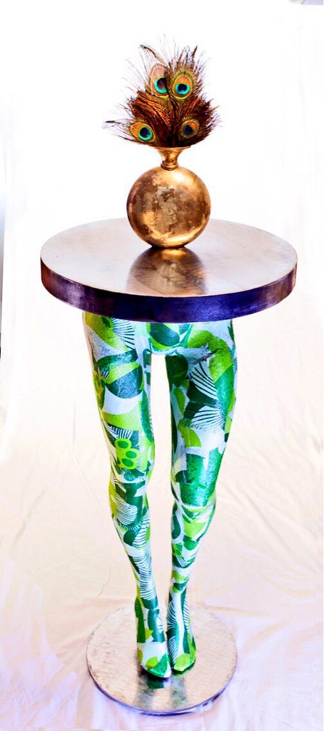 Dolly Fixtures tweet media