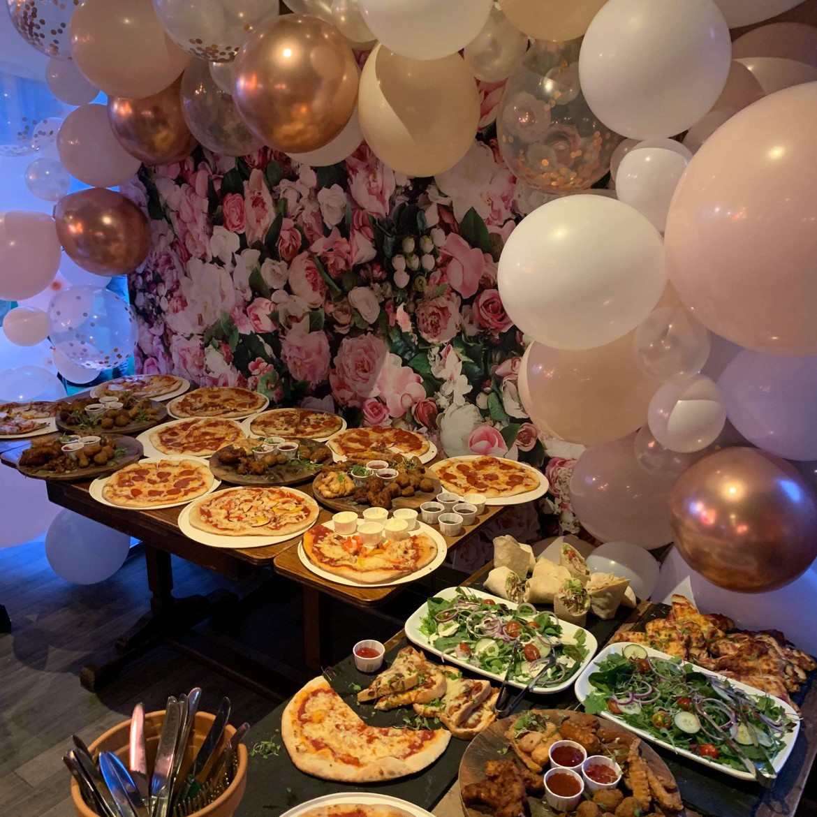 PottingShedBev's tweet image. 🥳ROOM HIRE AVAILABLE DATES🥳

🤩March - 10TH, 12TH, 17TH, 31ST 
🤩April - 2ND, 7TH, 9TH, 30TH 
🤩May - 5TH, 21ST, 26TH 
🤩June - 2ND, 4TH, 9TH, 11TH, 23RD, 24TH, 25TH, 30TH 

Email sales.beverley@pottingshedbar.com!

#RoomHire #Beverley #FunctionRoom #Celebrate #Buffets