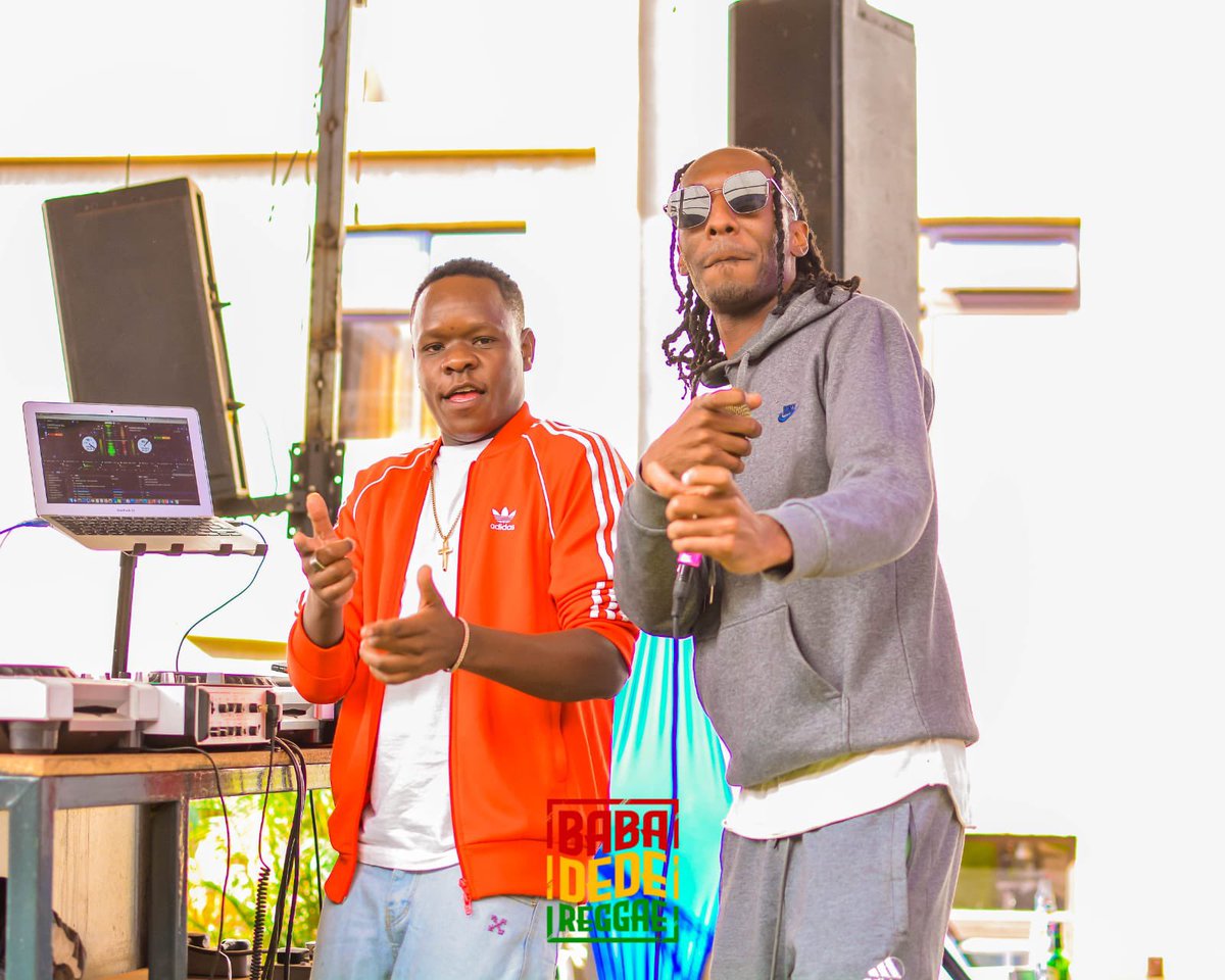 McTeargas's tweet photo. Been a good one #QuiverAlutaSundays 🔥💥🚦 @quiverlounge_ke @alutagardenbyquiver Shukran @mohspiceent @ruffestdjmoh for having us 🙏

Leo usiku magizani tuko NAKURU @_flavours_lounge_and_grill_ #SundayReggae wale wa Nakuru/Barnabus see you tonight @_flavours_lounge_and_grill_ 🎯 https://t.co/nfJDrTckQ1