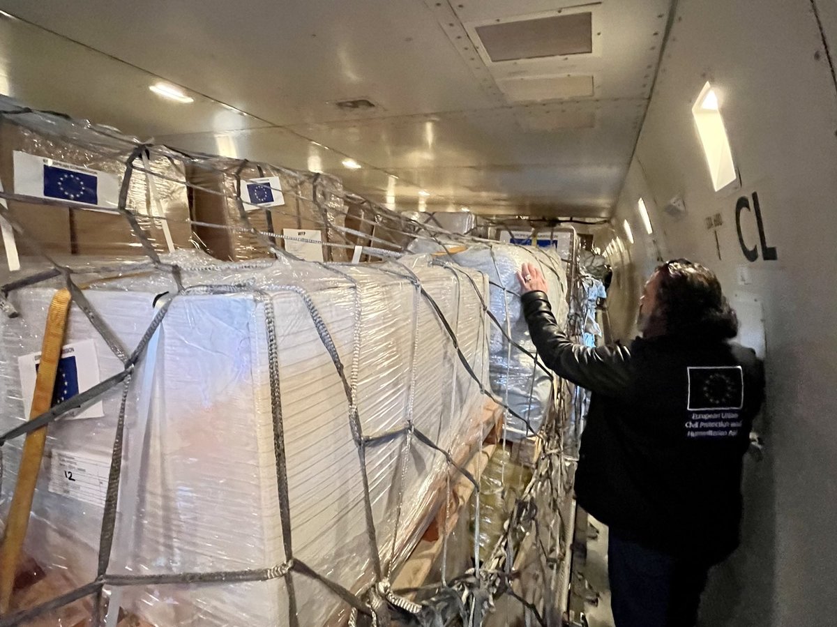 JanezLenarcic's tweet photo. As part of an 🇪🇺 humanitarian air bridge for #Syria, 2 ✈️ with emergency aid just landed in Damascus, to provide further support for the Syrian people impacted by the #earthquake. The aid will be delivered to the people in need in cooperation with our humanitarian partner @ifrc. https://t.co/YcCO2qELkn