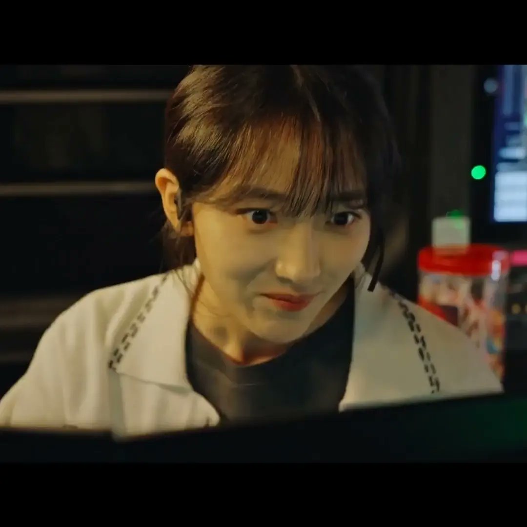kdrama__fashion's tweet photo. #PyoYeJin wore #CCCOLLECT Cardigan in SBS Drama, #TaxiDriver2 Episode 4.
#ํ์์ง #๋ชจ๋ฒํ์2 #๋๋ผ๋งํจ์
#์จ์จ์ฝ๋ ํธ #kdrama_fashion #kdramastyle #pyoyejinstyle #pyoyejinfashion #ํ์์งํจ์
#ํ์์ง์คํ์ผ https://t.co/BQC6sPmKB1