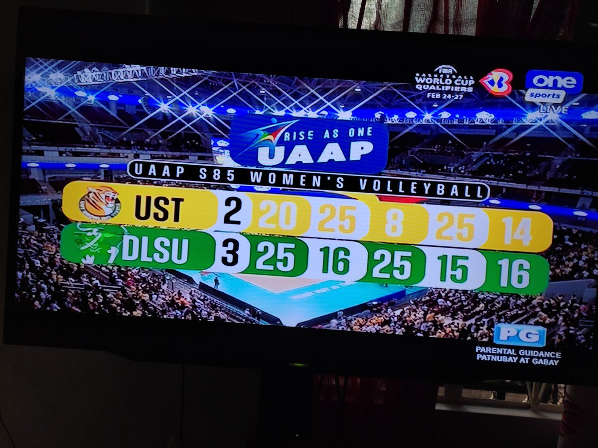 WHOOOOOO!!! TANGINA NA STRESS KIPAY KO SA MGA REFEREE PATI KAY ALBA 😭😭😭 CONGRATS MGA VEBZ! DZURV #SturdyAimDLSU #UAAPSeason85 #UAAPVolleyball