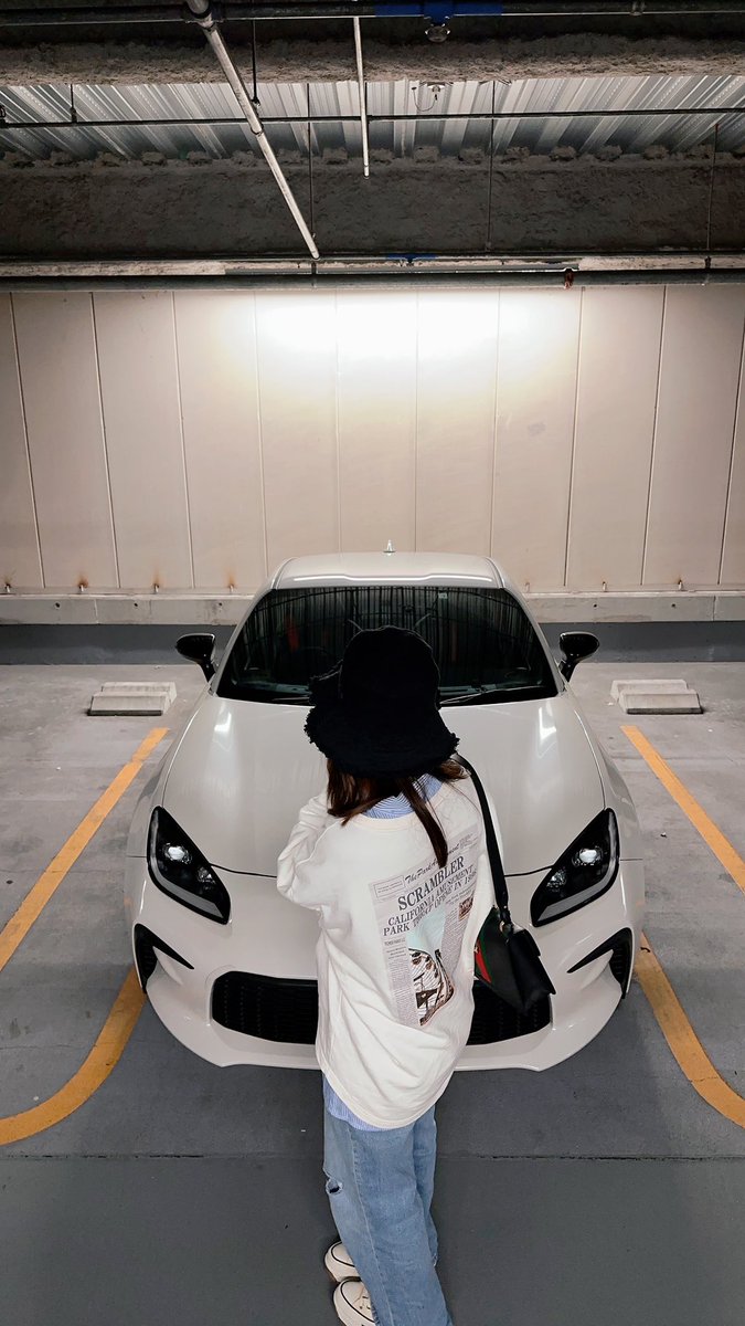 aauia86's tweet photo. 久々一緒に写真撮った🥲
いっぱい撮ったきはよ帰って現像する🤞 https://t.co/i5o3l43OL7