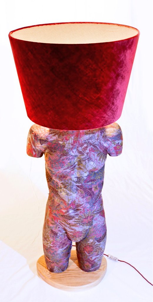 Dolly Fixtures tweet media