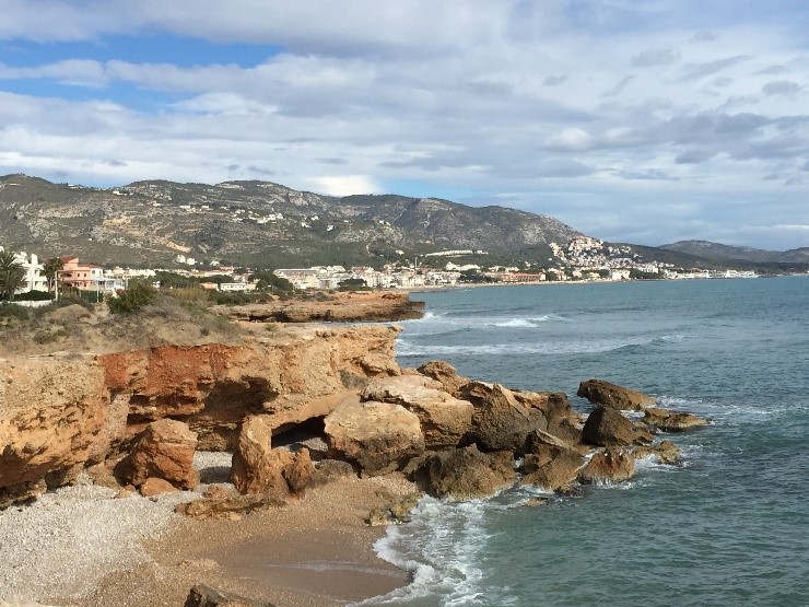 CECABLEresearch's tweet photo. Article sobre turisme i digitalització a Palamós:
https://t.co/6mu4XnLJhU
#cecable #blanquerna #hbbtv #cable #eumediterrani #udg #euncet #eae #upc #upf #uoc #uab #ub #periodisme #telecom #turisme #màrqueting #SocietatdelaBandaAmpla #BroadbandSociety #CloudJournalism #palamós https://t.co/n917zhtpNR