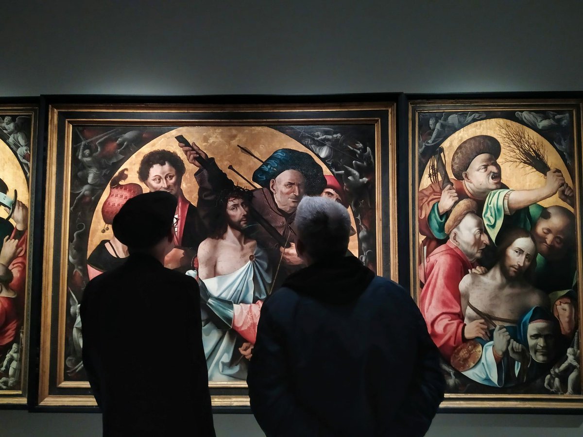 ColeccionMMoret's tweet photo. ...el Tríptico del Museo de Bellas Artes de Valencia que en 2019 tuve el privilegio de incluir dentro de la exposición #TesteGrottesche. Aguafuertes sobre las cabezas grotescas de Leonardo da Vinci en la Colección Mariano Moret y que figura en la pagina 132 de dicho catálogo. https://t.co/Ry9ICOSYbr