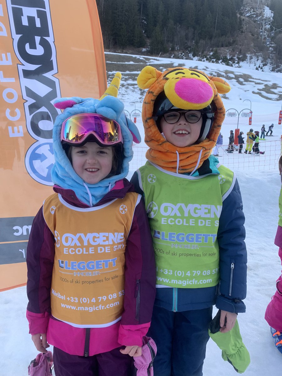beefsheep's tweet photo. Last weeks half term antics! 🎿⛷️#familytime #meribel #3vallees https://t.co/gArtvJYmt0